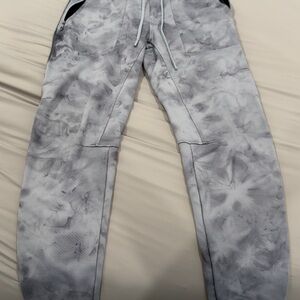 lululemon athletica Gray Sweatpants